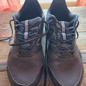 New Balance Men's Gray Sneakers